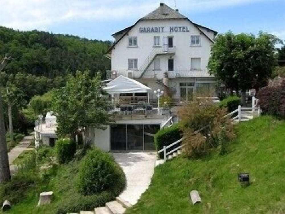 Garabit Hotel Anglards de Saint Flour Εξωτερικό φωτογραφία