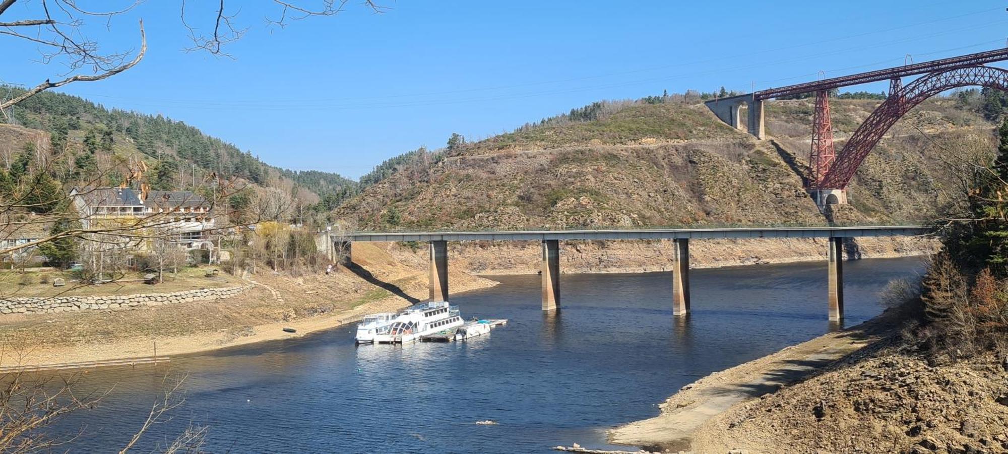 Garabit Hotel Anglards de Saint Flour Εξωτερικό φωτογραφία